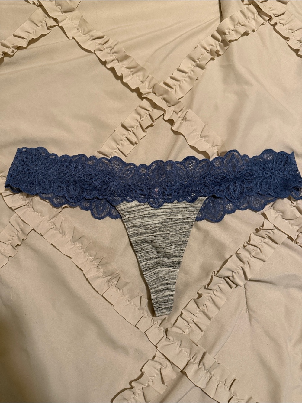 VS thong